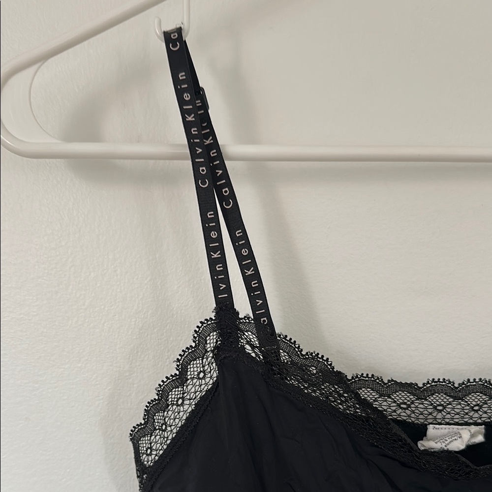Calvin Klein Black Lace Trim Bodysuit - Picture 3 of 4